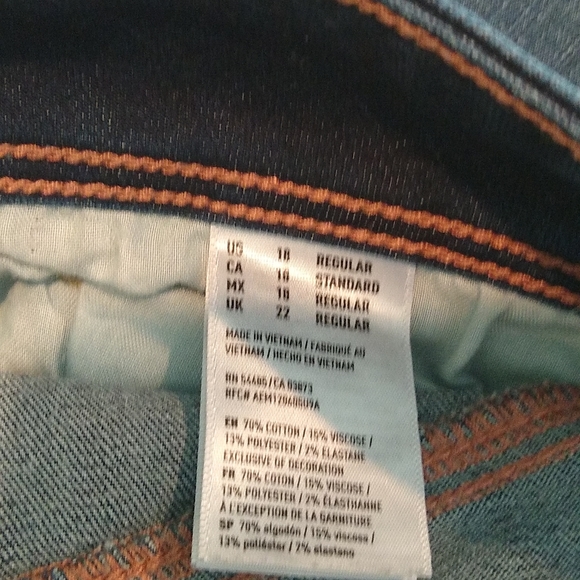 American Eagle Kick Boot Jeans - Size 18 Aeo Denim X - Picture 9 of 9